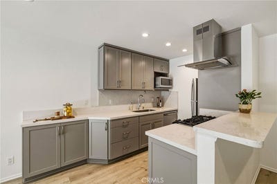 /international/us/2411-prospect-avenue-hermosa-beach-ca-110107735724/