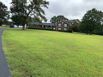 /international/us/504-jonas-circle-chesnee-sc-110101430051/