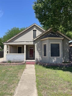 /international/us/909-nw-columbia-ave-lawton-ok-110099064089/