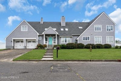 /international/us/24-highland-avenue-monmouth-beach-nj-110109396144/