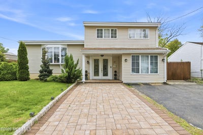/international/us/87-woodview-drive-old-bridge-nj-110108238181/