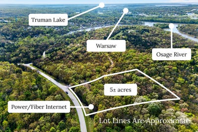 /international/us/005-mm-highway-warsaw-mo-110107824437/