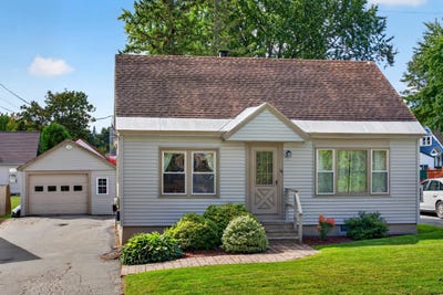 /international/us/34-sawyer-street-waterville-me-110120664638/
