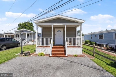 /international/us/208-tina-lane-new-holland-pa-110109025860/