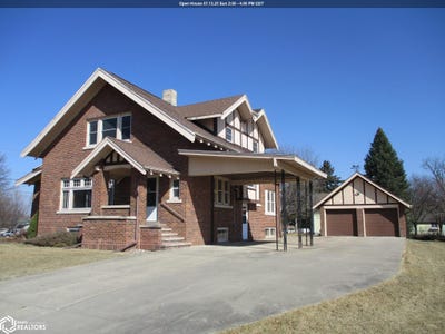 /international/us/702-s-main-street-dysart-ia-110098032199/