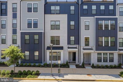 /international/us/20809-wood-quay-drive-sterling-va-110108236929/