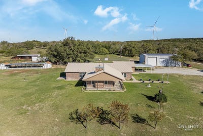 /international/us/12831-fm-880-cross-plains-tx-110107198070/