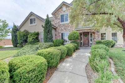 /international/us/1979-whitneys-dream-avenue-logandale-nv-110119987052/