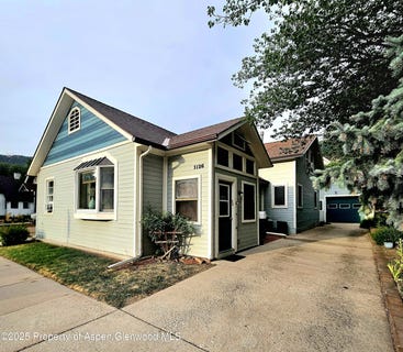 /international/us/1126-pitkin-avenue-glenwood-springs-co-110101128156/?lang=en