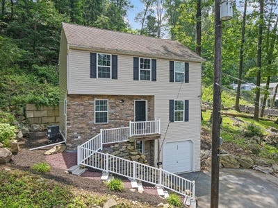/international/us/2545-s-albert-street-allentown-pa-110100018392/