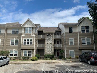 /international/us/6776-willowbrook-drive-fayetteville-nc-110106848588/