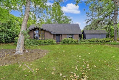 /international/us/20-salem-street-mayesville-sc-110107722229/