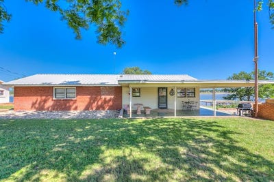 /international/us/348-ed-s-road-blackwell-tx-110099175323/