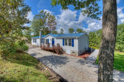 /international/us/459-vaughan-road-spruce-pine-nc-110102333426/