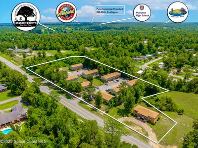 /international/us/3034-jefferson-street-marianna-fl-110101499253/