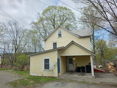 /international/us/134-washington-street-brattleboro-vt-110107463985/