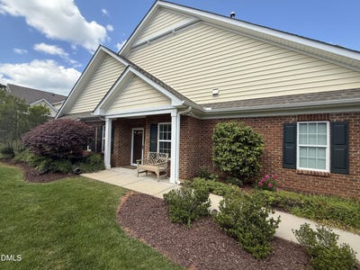 /international/us/114-bobwhite-way-mebane-nc-110108057910/