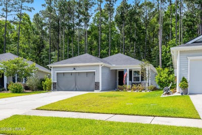 /international/us/26-wylie-court-bluffton-sc-110108387587/