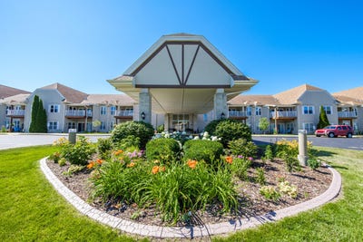 /international/us/n113w16241-sylvan-cir-germantown-wi-110120030257/