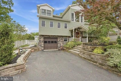 /international/us/203-thrush-court-lanoka-harbor-nj-110108346665/