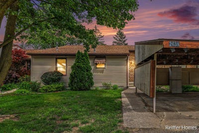 /international/us/2638-chatham-woods-drive-se-grand-rapids-mi-110108955456/
