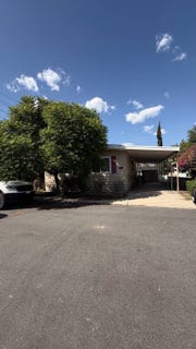 /international/us/929-e-foothill-blvd-upland-ca-110120413159/