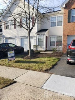 /international/us/58-windsong-circle-east-brunswick-nj-110108341844/