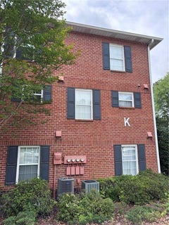 /international/us/144-e-university-drive-auburn-al-110108390577/