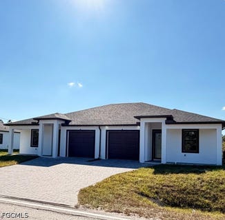 /international/us/209-211-w-12th-street-lehigh-acres-fl-110106819204/