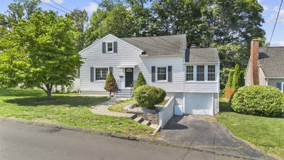/international/us/157-moody-street-bristol-ct-110100974440/?lang=en