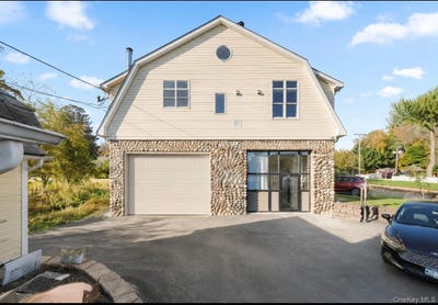 /international/us/1403-kings-highway-chester-ny-110108546745/