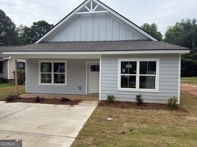 /international/us/114-cedar-street-lagrange-ga-110099268243/