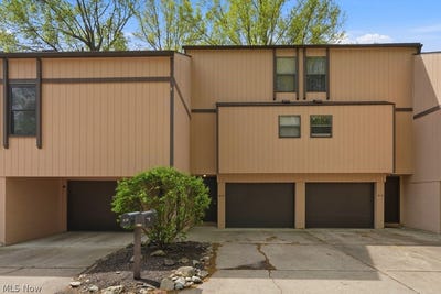 /international/us/614-james-avenue-cuyahoga-falls-oh-110107845712/