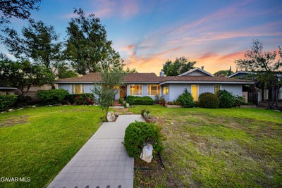 /international/us/10739-reseda-boulevard-porter-ranch-ca-110108746279/