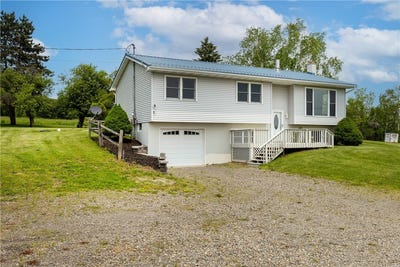 /international/us/319-douglas-road-newfield-ny-110099984709/