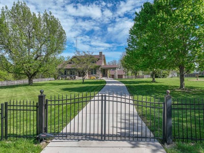 /international/us/528-e-dorris-avenue-mountain-grove-mo-110107982143/