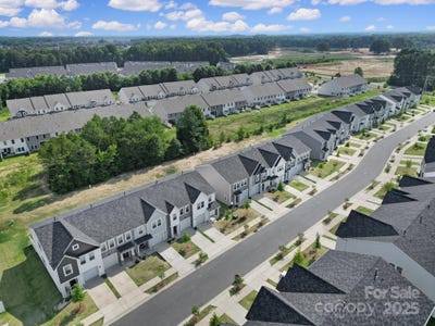 /international/us/165-briana-marie-way-indian-trail-nc-110101095082/