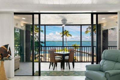/international/us/97652-overseas-highway-key-largo-fl-110120425573/