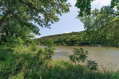 /international/us/9314-bellechase-road-granbury-tx-110108359027/