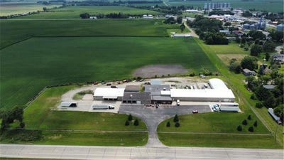 /international/us/10061-state-highway-30-blooming-prairie-mn-110101050850/