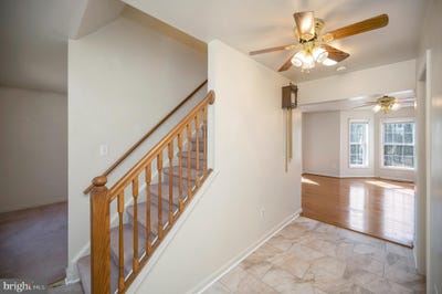 /international/us/8128-shirley-road-spotsylvania-va-110090190157/