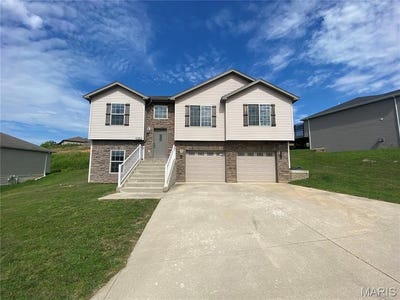 /international/us/206-sandstone-drive-st-robert-mo-110107277701/