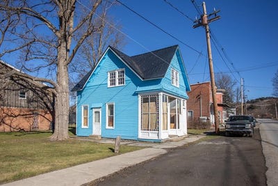 /international/us/11-east-hill-road-covington-pa-110100720780/