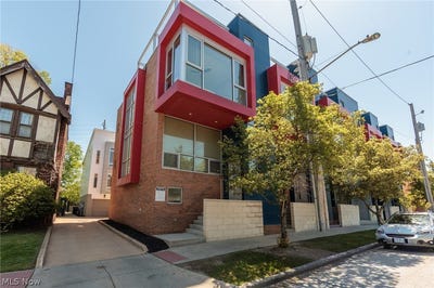 /international/us/1671-e-118-street-cleveland-oh-110107866992/