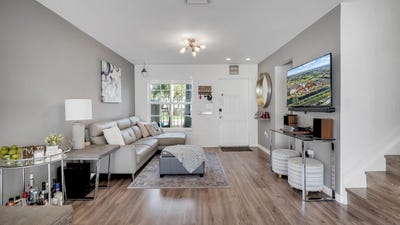 /international/us/2221-nw-171st-terrace-pembroke-pines-fl-110106705793/