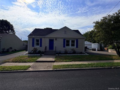 /international/us/124-ryan-street-port-jervis-ny-110119944685/