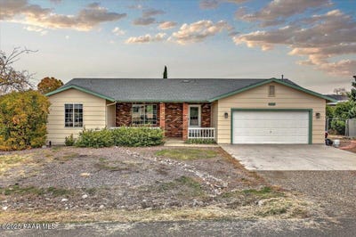 /international/us/7625-e-paseo-hermoso-prescott-valley-az-110103709583/