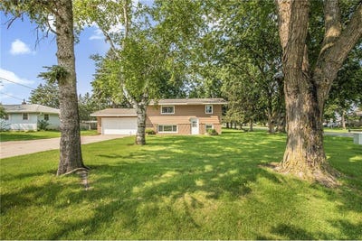 /international/us/1301-county-road-120-saint-cloud-mn-110101245816/?lang=en