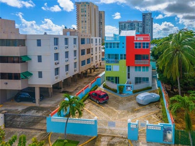 /international/us/707-ocean-drive-luquillo-pr-110103693683/