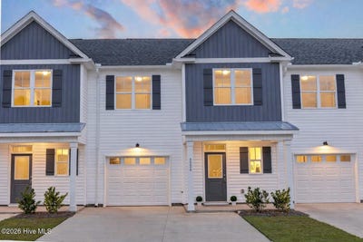 /international/us/3224-beaus-drive-castle-hayne-nc-110103295467/